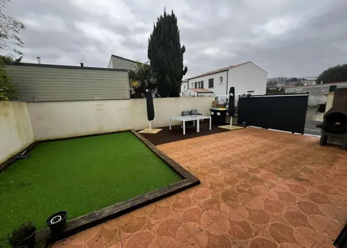 Belle Maison Proche * لا روشيل